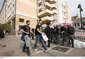 Ενταση στο Πολυτεχνείο, εντός του ιδρύματος φοιτητές – Κλειστό το κέντρο