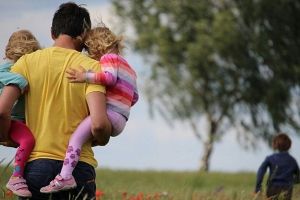 Το δημογραφικό και η ελευθερία να ζεις τη ζωή σου