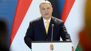 Ο Βίκτορ Όρμπαν επικρίνει την ΕΕ και επαινεί το Brexit ως λύση για την κρίση του κορονοϊού