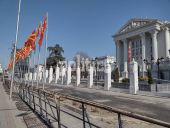 Σε κρίσιμο σταυροδρόμι η Βόρεια Μακεδονία – Τι προβλέπει η συμβιβαστική γαλλική πρόταση