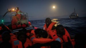 Υπουργείο Μετανάστευσης: Αποσυμφόρηση στα νησιά το 1ο τρίμηνο - σημαντική μείωση ροών