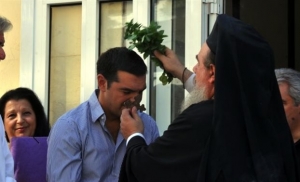 «Σε άριστο κλίμα είναι οι σχέσεις Πολιτείας και Εκκλησίας» λέει ο υπεύθυνος Θρησκευμάτων του ΣΥΡΙΖΑ