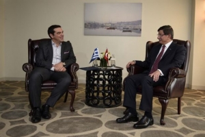 Τσίπρας προς Νταβούτογλου: Πρώτα λύση του Κυπριακού, μετά επίσκεψη