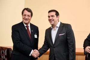Για συντονισμό Ελλάδας - Κύπρου συζήτησαν Τσίπρας - Αναστασιάδης
