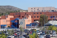 Ισόβια σε 57χρονο που μαχαίρωσε 16 φορές την εν διαστάσει σύζυγό του
