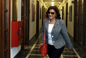 Κατάληψη στο γραφείο της Θ.Φωτίου από εργαζόμενους στο «Βοήθεια στο Σπίτι»