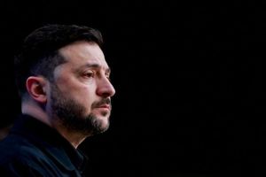 Ουκρανία: Ο Ζελένσκι καταγγέλλει τη Λευκορωσία για τη συνεργασία της με τη Ρωσία