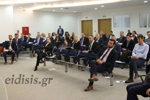 Μηταράκης: Κλείνουν 60 δομές φιλοξενίας που λειτουργούν σε ξενοδοχειακές μονάδες
