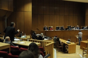 Συνήγοροι θυμάτων της ΧΑ: Είναι ναζιστική οργάνωση και πρέπει να τιμωρηθεί