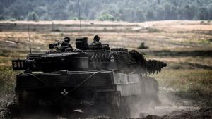 Δανία: Παρέδωσε στο Κίεβο άρματα Leopard