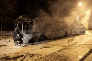 Ανάληψη ευθύνης για τον εμπρησμό των τρόλεϊ στην Πατησίων