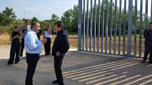 Νέα φάση κατασκευής του φράχτη ξεκινά στους Ψαθάδες
