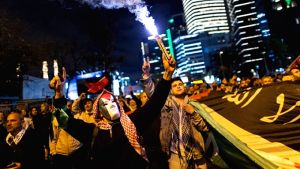 Χιλιάδες διαδηλωτές στη Κωνσταντινούπολη εκφράζουν την υποστήριξή τους στους Παλαιστινίους