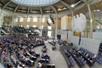 Deutsche Welle: Διάσταση απόψεων εντός της γερμανικής κυβέρνησης