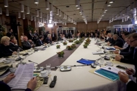 Το Προσφυγικό έβγαλε στον αφρό τον διχασμό της Ευρώπης