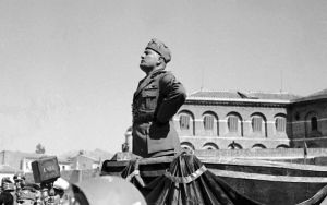 Ο φασισμός: Γελοιότητα με θανατηφόρες συνέπειες