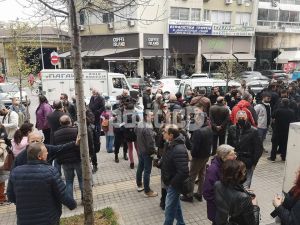 “Το μόνο έγκλημα μας είναι ότι δεν θέλουμε η χώρα μας να εμπλακεί στον πόλεμο” (vid)