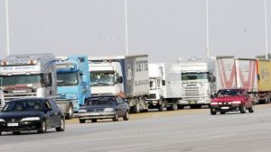 Η λειτουργία της πρώτης γεφυροπλάστιγγα στα διόδια των Μαλγάρων βάζει φρένο στα υπέρβαρα φορτηγά