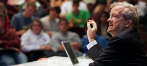 Γκρέγκορι Ναζ: «Η δημόσια εκπαίδευση σημάδι δημοκρατίας»