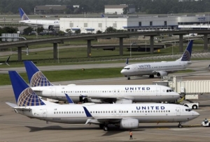 Καθηλώθηκαν προσωρινά τα αεροσκάφη της United Airlines
