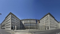 DW: Τίτλοι τέλους για τον Β. Σόιμπλε στο ΥΠΟΙΚ