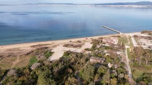Υπογράφεται η σύμβαση για την αξιοποίηση του κάμπινγκ της Αγίας Τριάδας