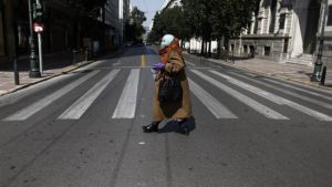 Στο «τραπέζι» γενικό lockdown – Καθοριστικές οι επόμενες ώρες για τις αποφάσεις