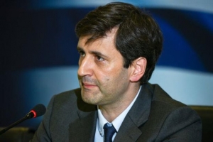 Γιώργος Χουλιαράκης: «Xρειάζεται ρήξη με τις παθογένειες κράτους και κοινωνίας»