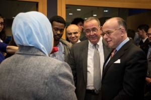 Μπερνάρ Καζνέβ: «Η συμφωνία με την Τουρκία πρέπει να εφαρμόζεται επακριβώς»