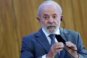 Βραζιλία: Ο Λούλα καταδικάζει τις κυρώσεις των ΗΠΑ κατά των δικαστών της δίκης του Μπολσονάρο