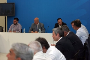 ΝΔ: Στόχος η πολιτική αποδόμηση Τσίπρα - «Πρώτη φορά μνημόνιο με αριστερά» το σύνθημα της ηγετικής ομάδας