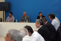 ΝΔ: Στόχος η πολιτική αποδόμηση Τσίπρα - «Πρώτη φορά μνημόνιο με αριστερά» το σύνθημα της ηγετικής ομάδας