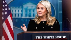 Ο Τραμπ και το Ιράν: Μόνο ο πρόεδρος γνωρίζει τα σχέδιά του