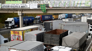 Βραζιλία: Η απεργία των οδηγών έφερε μείωση 12% στη βενζίνη