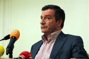 Δηλώσεις με ενωτικό μήνυμα μετά την κάλπη από τον Γ. Καμίνη