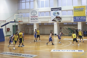 Τρία στα τρία ο Αετός