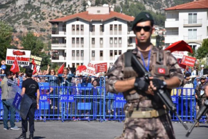 Λιβύη: Ελεύθερος διοικητής που καταζητείται από το Διεθνές Ποινικό Δικαστήριο