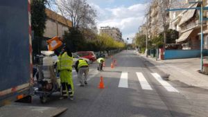 Επαναδιαγράμμιση εκατοντάδων διαβάσεων πεζών από τον Δήμο Αθηναίων (ΦΩΤΟ-ΒΙΝΤΕΟ)