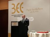 Μπρατάκος στην κοπή πίτας του ΒΕΘ: Η κυβέρνηση θα παρεμβαίνει όσο χρειαστεί για την προστασία της αγοράς και της κοινωνίας (pics &amp; vids)