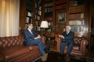 Σαμαράς: «Κόκκινη γραμμή η θέση της Ελλάδας στο ευρώ»