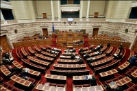Ο Τσίπρας ζητεί ονομαστική ψηφοφορία για το κοινωνικό μέρισμα προς χαμηλοσυνταξιούχους
