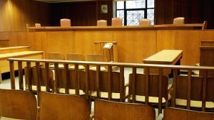 Δικαστική διαδικασία για τον 22χρονο που επιχείρησε εμπρησμό σε κομμωτήριο