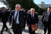Κοτζιάς: Συνεχίζω να διαπραγματεύομαι για το καλό της πατρίδας