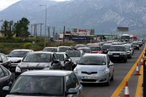 Κομισιόν: Ασφαλέστεροι οι δρόμοι - Πολλά τα θανατηφόρα ατυχήματα στην Ελλάδα