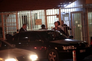 Ερευνες στις φυλακές Κορυδαλλού μετά την αιματηρή συμπλοκή