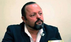 Στον εισαγγελέα ο Σώρρας - Τον υποδέχθηκαν οπαδοί του με σημαίες