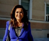 Ντόρα Μπακογιάννη: «Ο κ. Τσίπρας άφησε τα νταούλια και το ’ριξε στον καρσιλαμά»