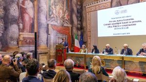 Ανησυχία στην Ιταλία για οικονομική ύφεση: Κίνδυνοι και προτάσεις από τον υπουργό Οικονομικών