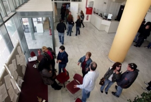 Μέριμνα για τη συνυπηρέτηση συζύγων στο Δημόσιο