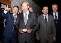 πΓΔΜ: Ακαρπες οι διαβουλεύσεις των κομμάτων με τον ευρωπαίο επίτροπο